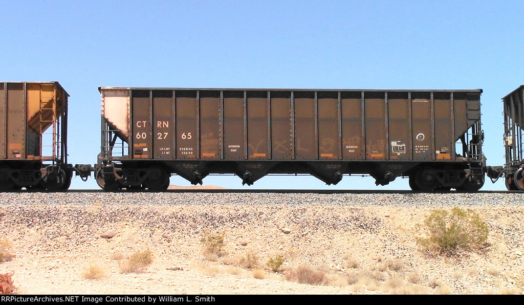 UntitledEB Unit Empty Hooper Frt at Erie NV W-Pshr -36